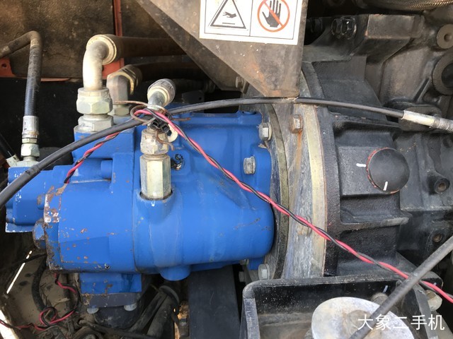 斗山 DX75 挖掘机