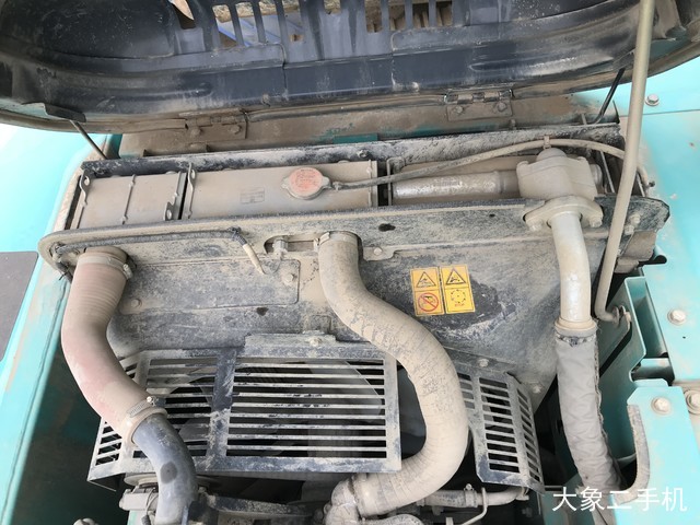 神钢 SK210LC-8 挖掘机