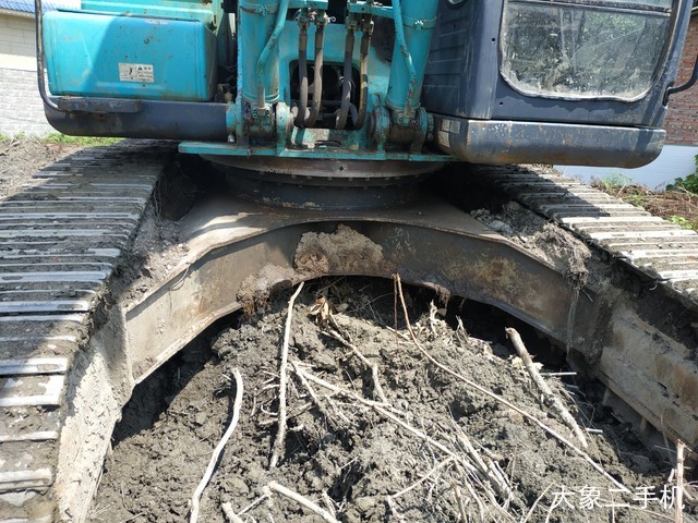 神钢 SK350LC-8 挖掘机