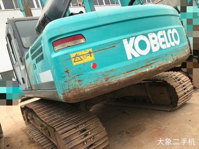 神钢 SK210LC-8 挖掘机