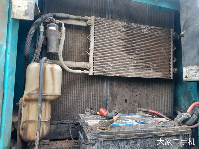 神钢 SK260LC-8 挖掘机