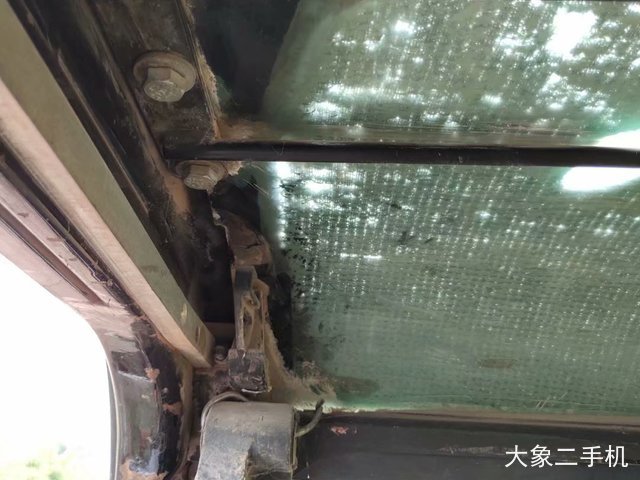 卡特彼勒 374DL 挖掘机