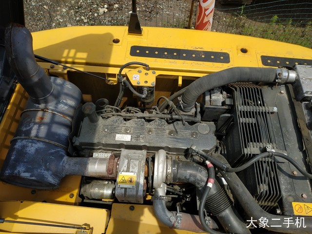 小松 PC210-8M0 挖掘机