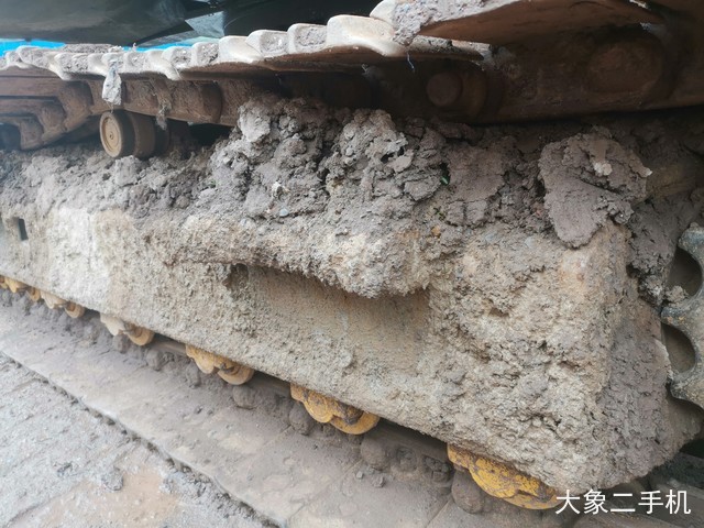 徐工 XE135B 挖掘机