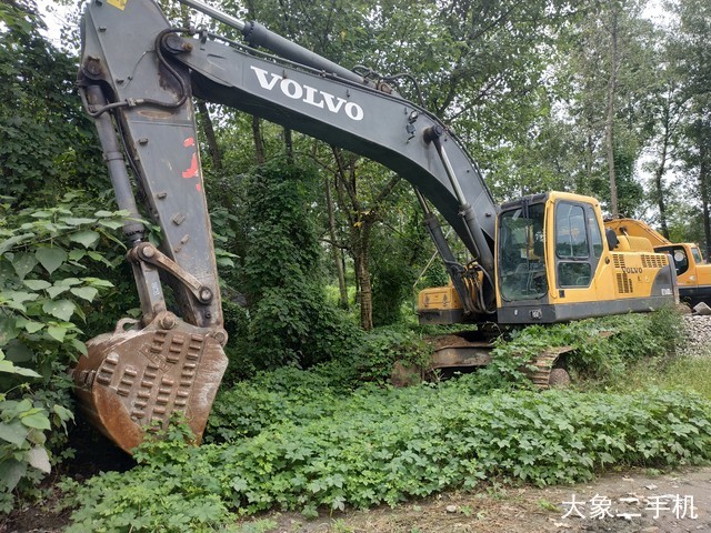 沃尔沃 EC360BLC 挖掘机