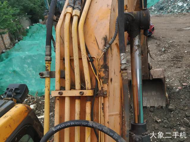 三一重工 SY135C 挖掘机