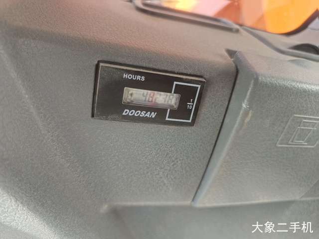 斗山 DX75-9C 挖掘机