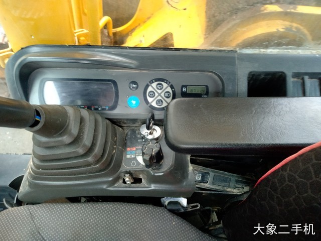 住友 SH240-5 挖掘机