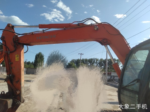 日立 ZX70-5A 挖掘机