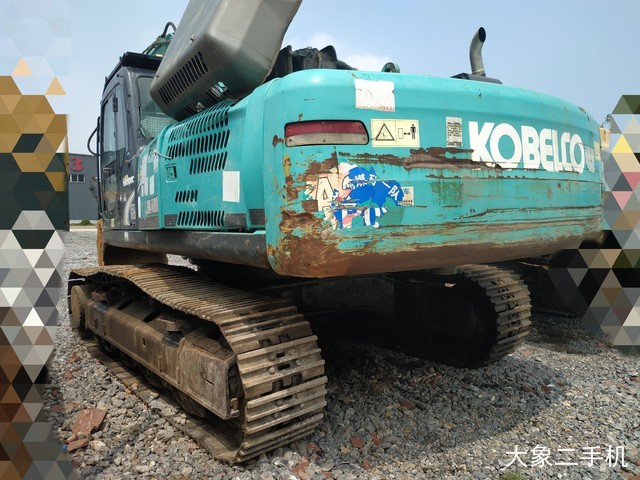 神钢 SK460-8 挖掘机