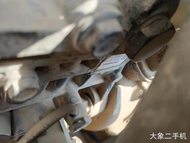 龙工 LG6060 挖掘机