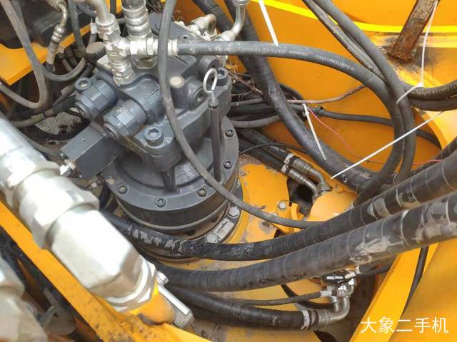 龙工 LG6150 挖掘机