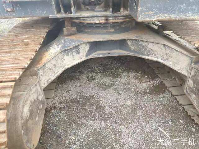 徐工 XE135D 挖掘机