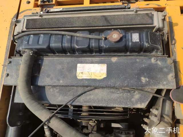 现代 R210W-7 挖掘机