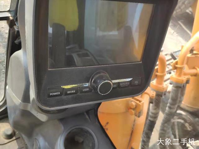 现代 R385LC-9T 挖掘机