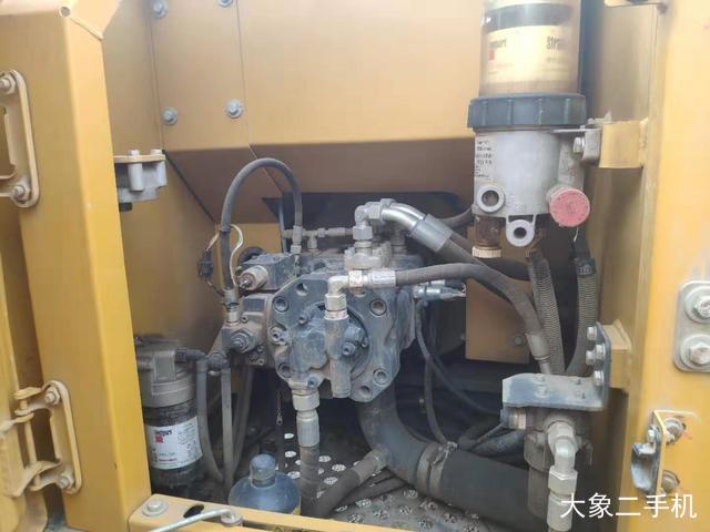 徐工 XE135D 挖掘机