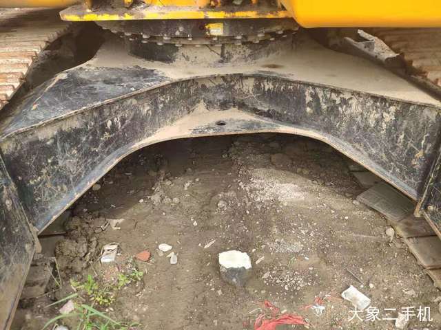 龙工 LG6150 挖掘机