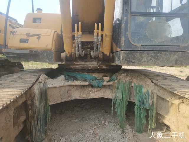 厦工 XG822LC 挖掘机