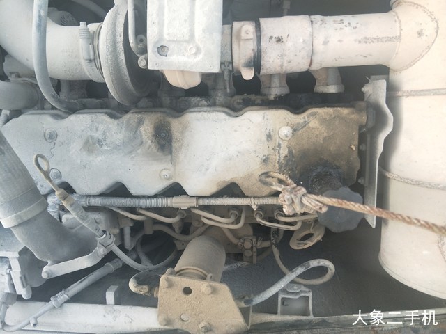 小松 PC200-8 挖掘机