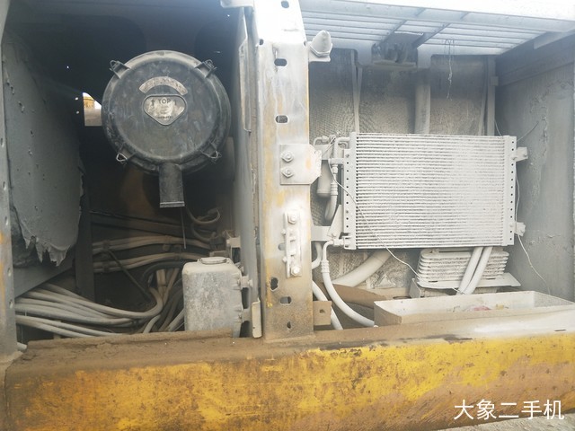 小松 PC200-8 挖掘机