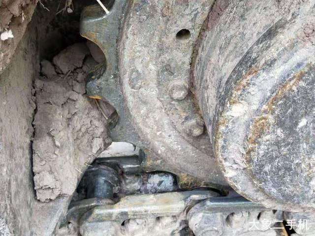 三一重工 SY135C-8 挖掘机