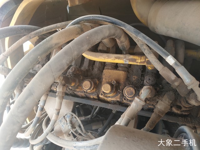 现代 R55-7 挖掘机