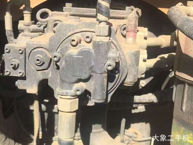 三一重工 SY135C 挖掘机