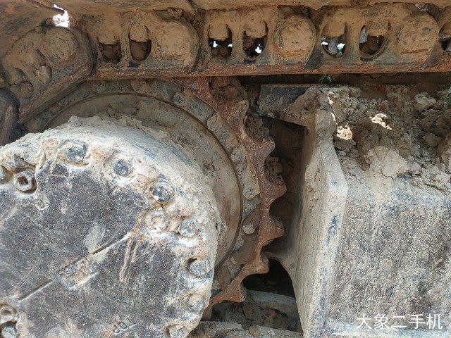 小松 PC210-8 挖掘机