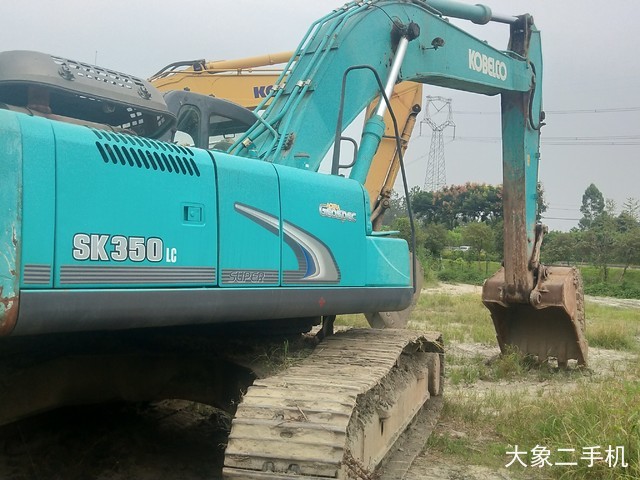 神钢 SK350LC-8 挖掘机