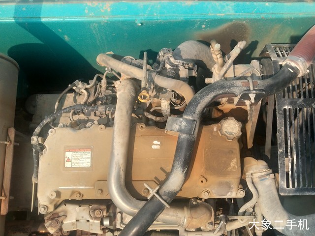 神钢 SK270D 挖掘机