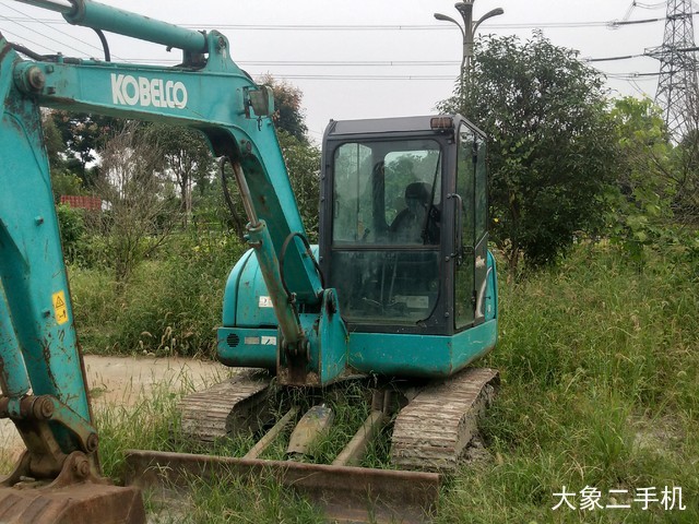 神钢 SK60-8 挖掘机