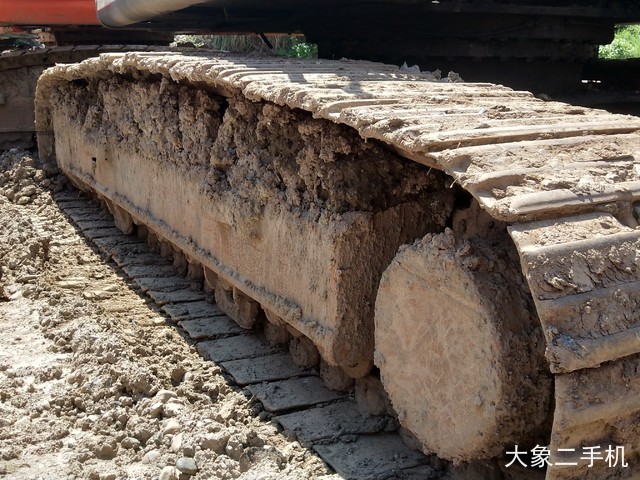 现代 R275LC-9T 挖掘机