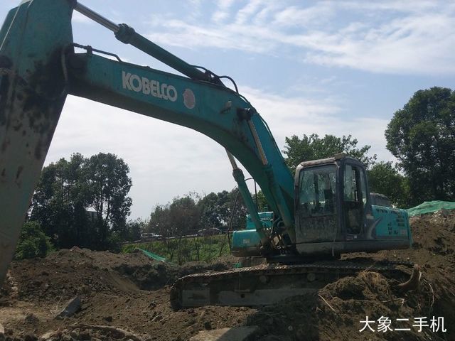 神钢 SK350LC-8 挖掘机