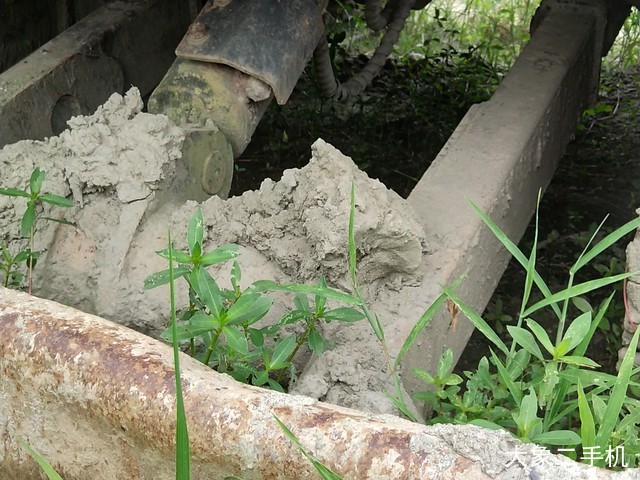 现代 R60-7 挖掘机