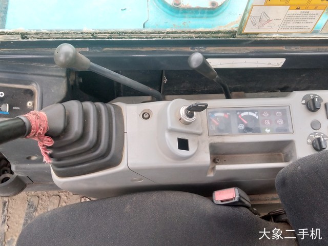 神钢 SK60-8 挖掘机