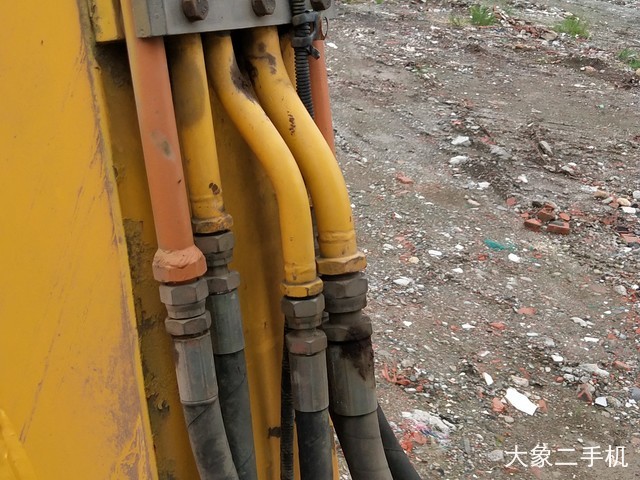 现代 R60-7 挖掘机