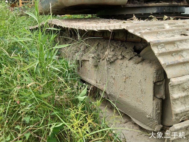 现代 R150LC-9 挖掘机