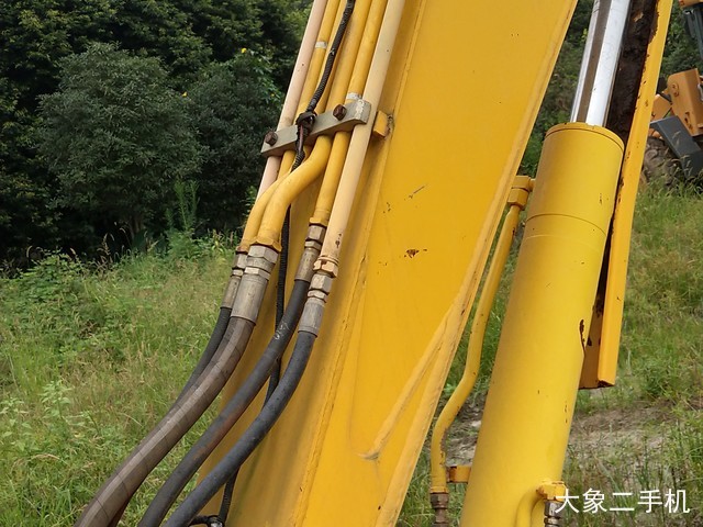 现代 R60-7 挖掘机