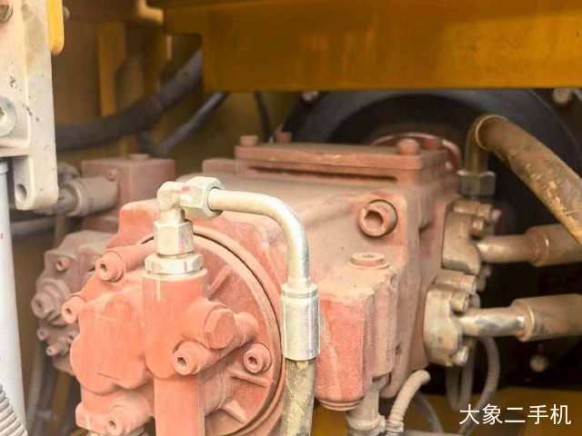 柳工 CLG913 挖掘机