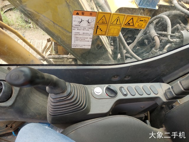 小松 PC70-8 挖掘机