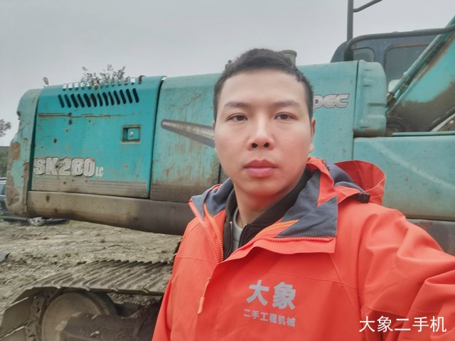 神钢 SK250LC-8 挖掘机