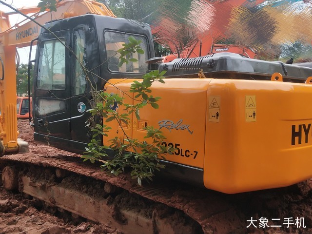 斗山 DH225LC-7 挖掘机