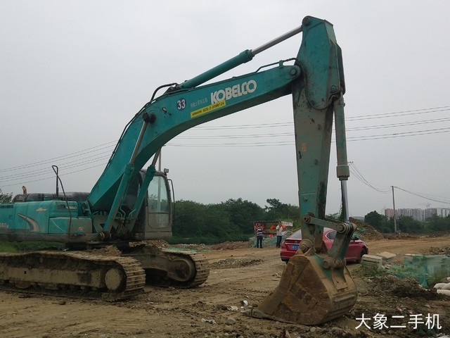 神钢 SK350LC-8 挖掘机