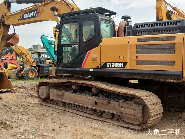 三一重工 SY365H 挖掘机