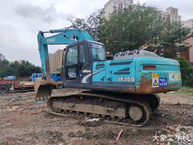 神钢 SK250LC-8 挖掘机