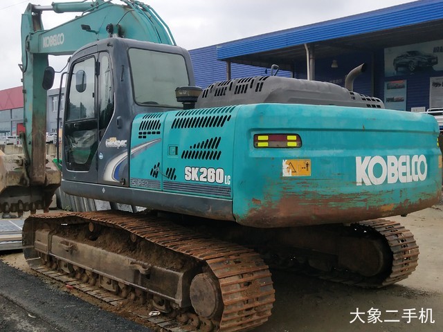 神钢 SK260LC-8 挖掘机