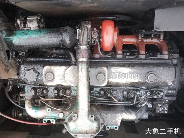 神钢 SK200-3 挖掘机