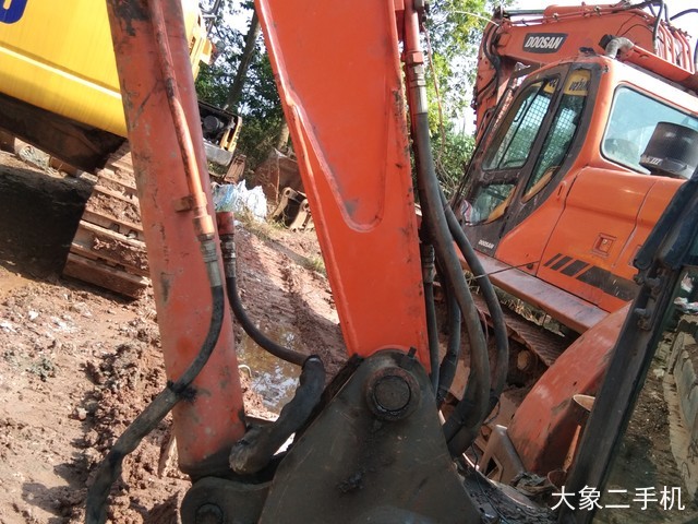 斗山 DH60-7 挖掘机