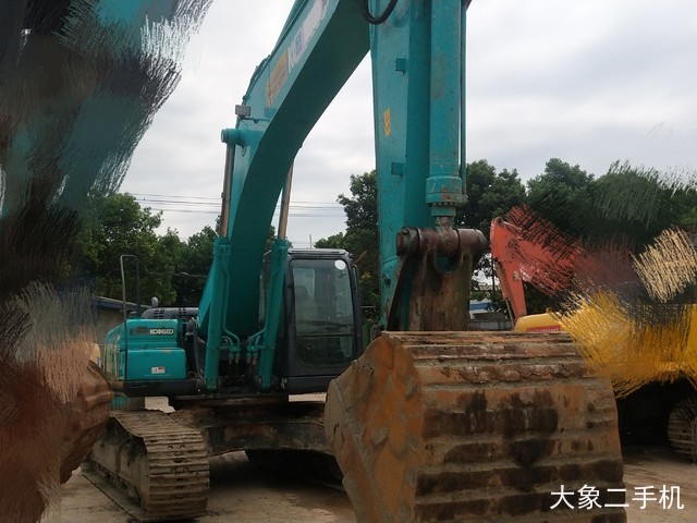 神钢 SK350LC-8 挖掘机