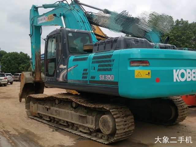神钢 SK350LC-8 挖掘机